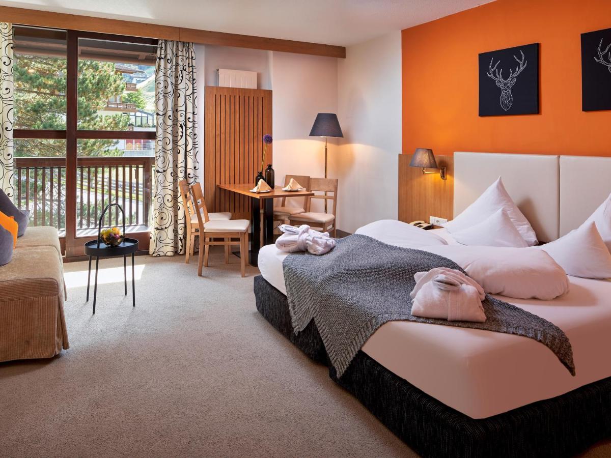 Happy Stubai Hotel นอยชติฟ อิม ชตูไปทัล ภายนอก รูปภาพ