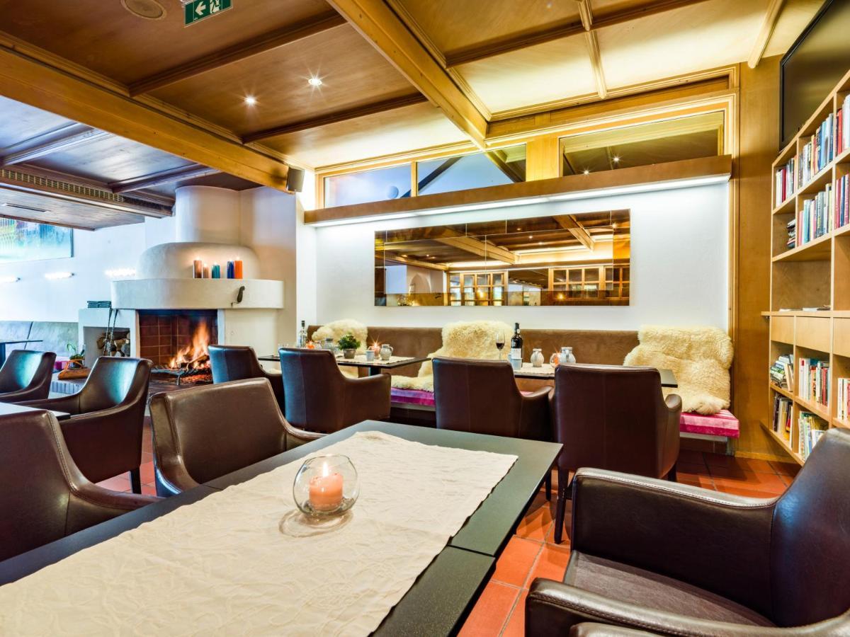 Happy Stubai Hotel นอยชติฟ อิม ชตูไปทัล ภายนอก รูปภาพ