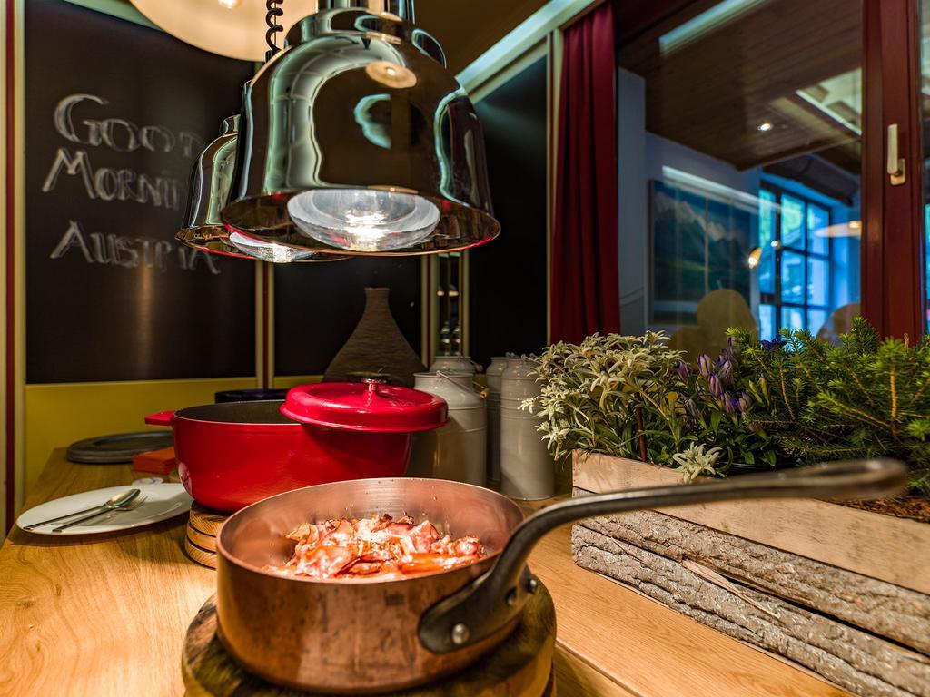 Happy Stubai Hotel นอยชติฟ อิม ชตูไปทัล ภายนอก รูปภาพ